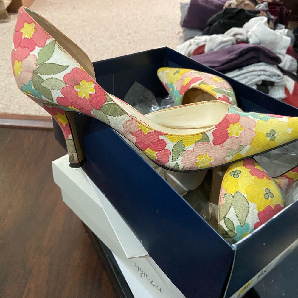 Anne Klein floral print heels